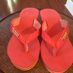 Nautica Flip Flops